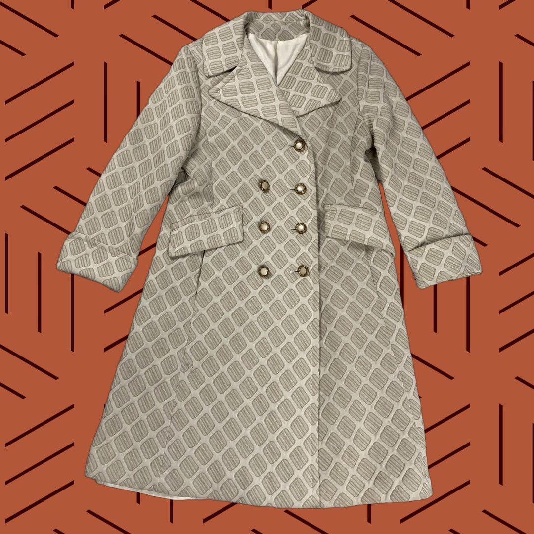Vintage VTG 60S 70S WOMENS COAT Abstract Pattern Polyester Beige Gold Button MED Size M / US 6-8 / IT 42-44 - 1 Thumbnail