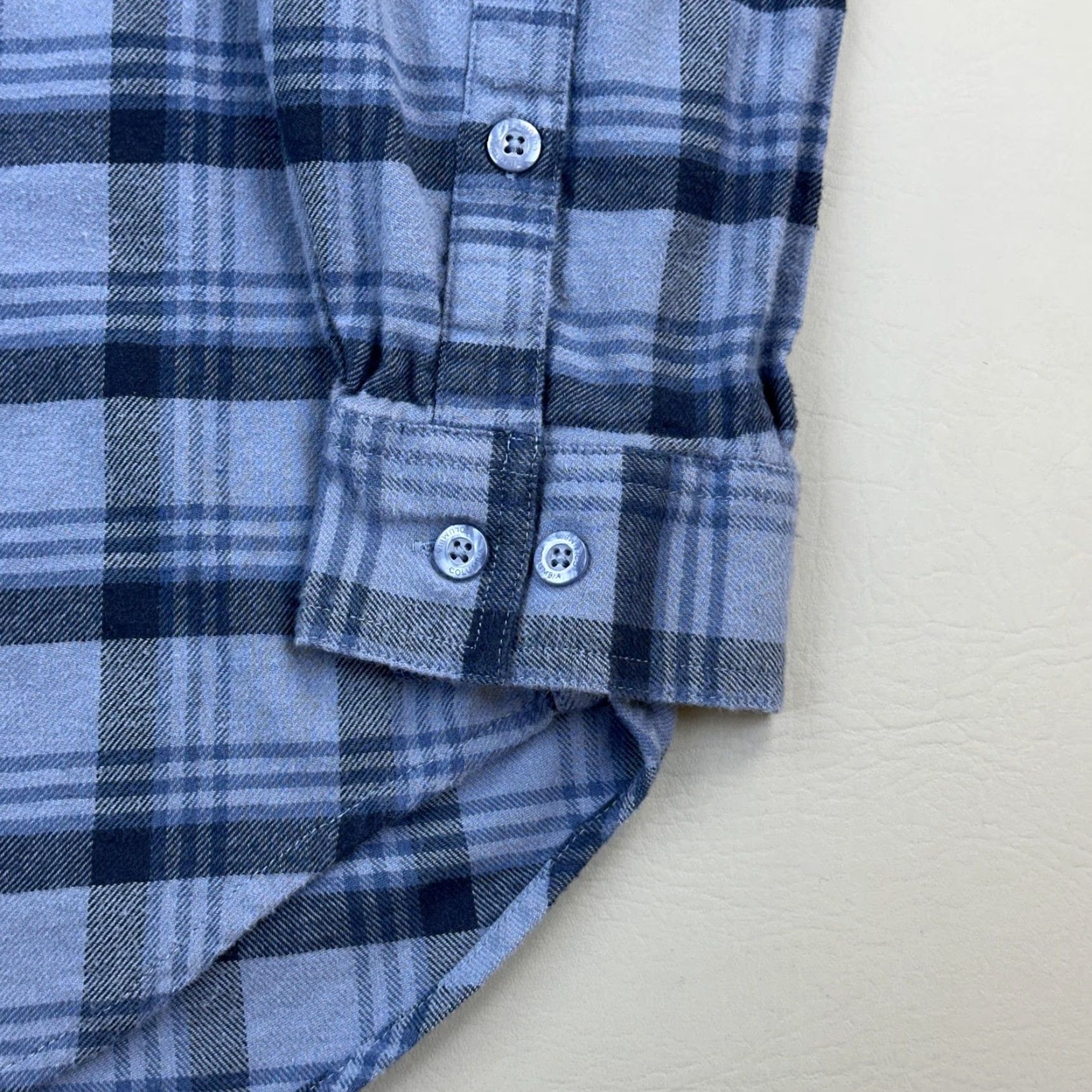 Vintage Columbia Cornell Woods Shirt Mens XLT Blue Plaid Flannel Button Up Long Sleeve Size US XL / EU 56 / 4 - 3 Thumbnail