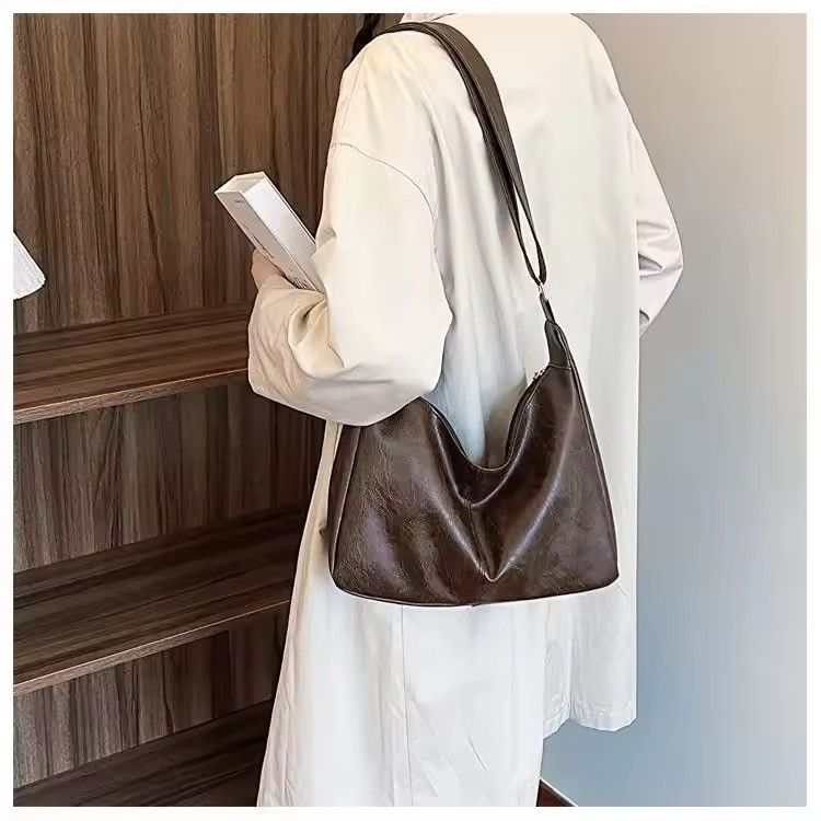 Vintage Premium Hobo Vintage Underarm Tote | PU Street Bag Size ONE SIZE - 3 Thumbnail