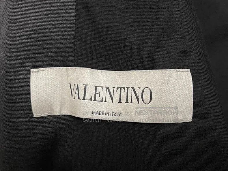 Valentino Valentino Silk jacket Size US L / EU 52-54 / 3 - 5 Thumbnail