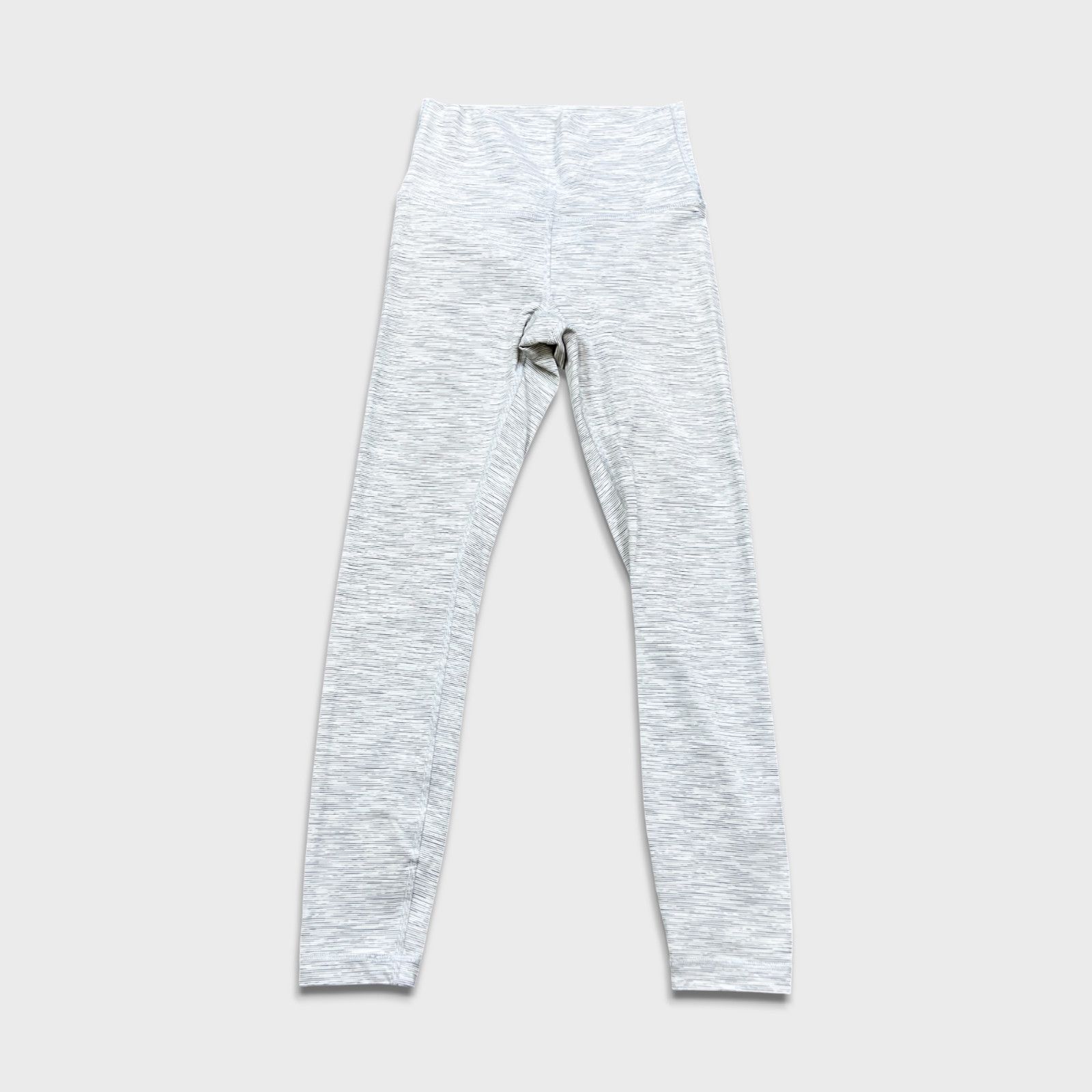 Lululemon Lululemon Wunder Under High Rise 7/8 Tight Luxtreme 25" Yoga Size 27" / US 4 / IT 40 - 1 Thumbnail
