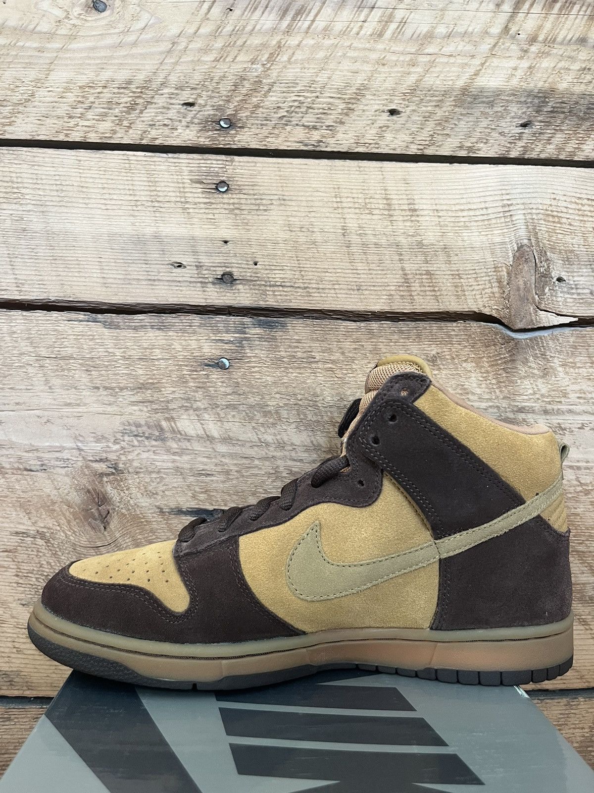 Nike Nike SB Dunk High Pro Maple 305050-222 Size US 10 / EU 43 - 6 Thumbnail