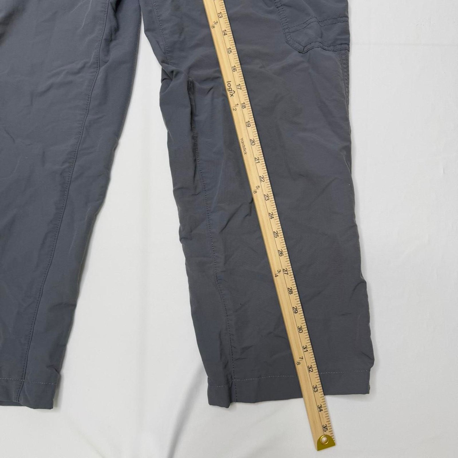 Eddie Bauer Eddie Bauer Grey Relaxed Fit Cargo Pants Size Medium Size US 36 / EU 52 - 6 Thumbnail