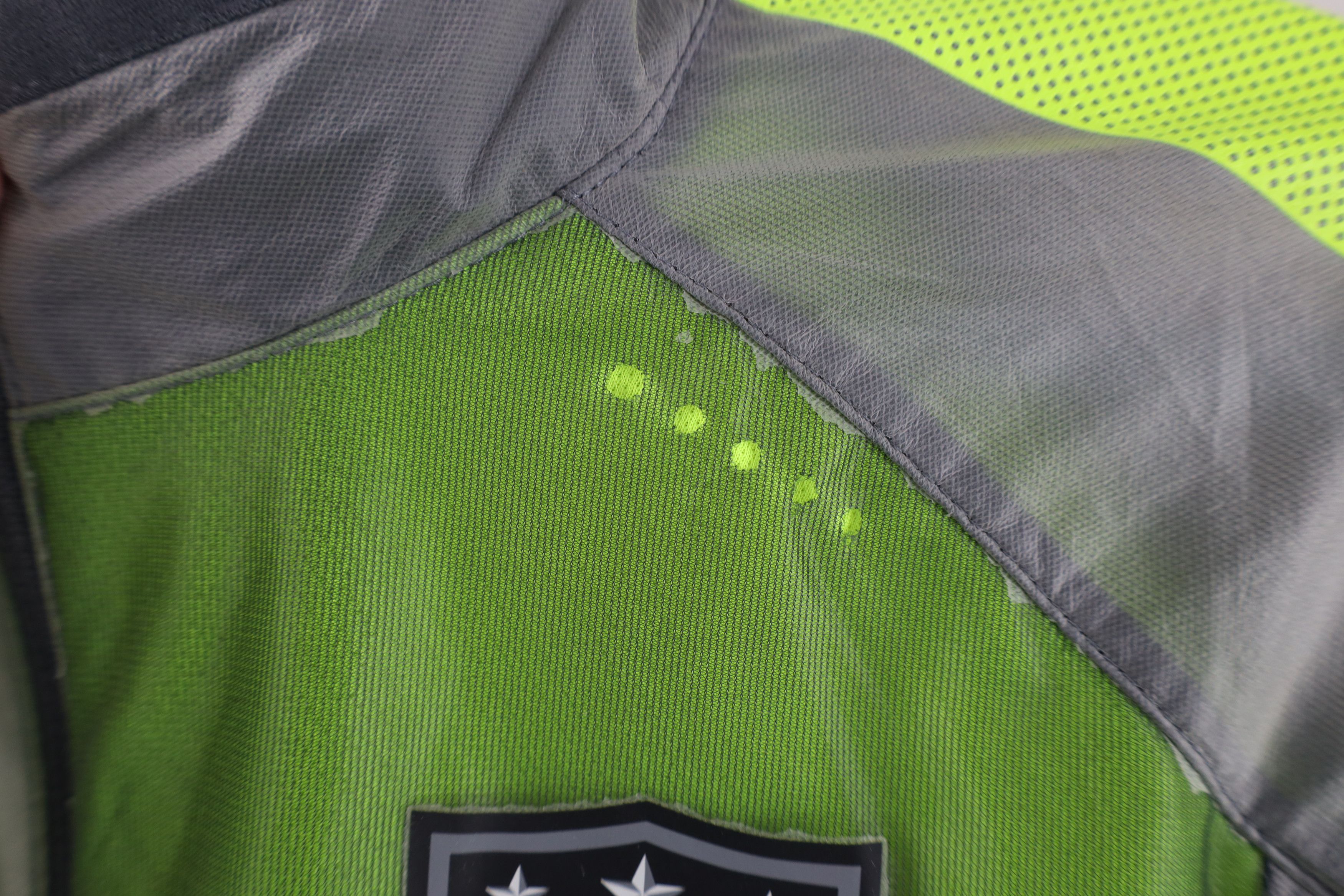 Nike Nike Spell Out Reflective Team USA Soccer Rain Jacket Size US S / EU 44-46 / 1 - 7 Thumbnail
