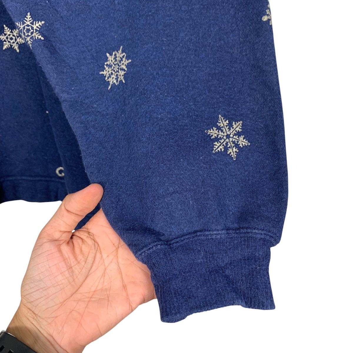 Vintage QUANTUM Snowflakes Logo Crewneck Pullover Sweater #2866-C129 Size US M / EU 48-50 / 2 - 7 Thumbnail