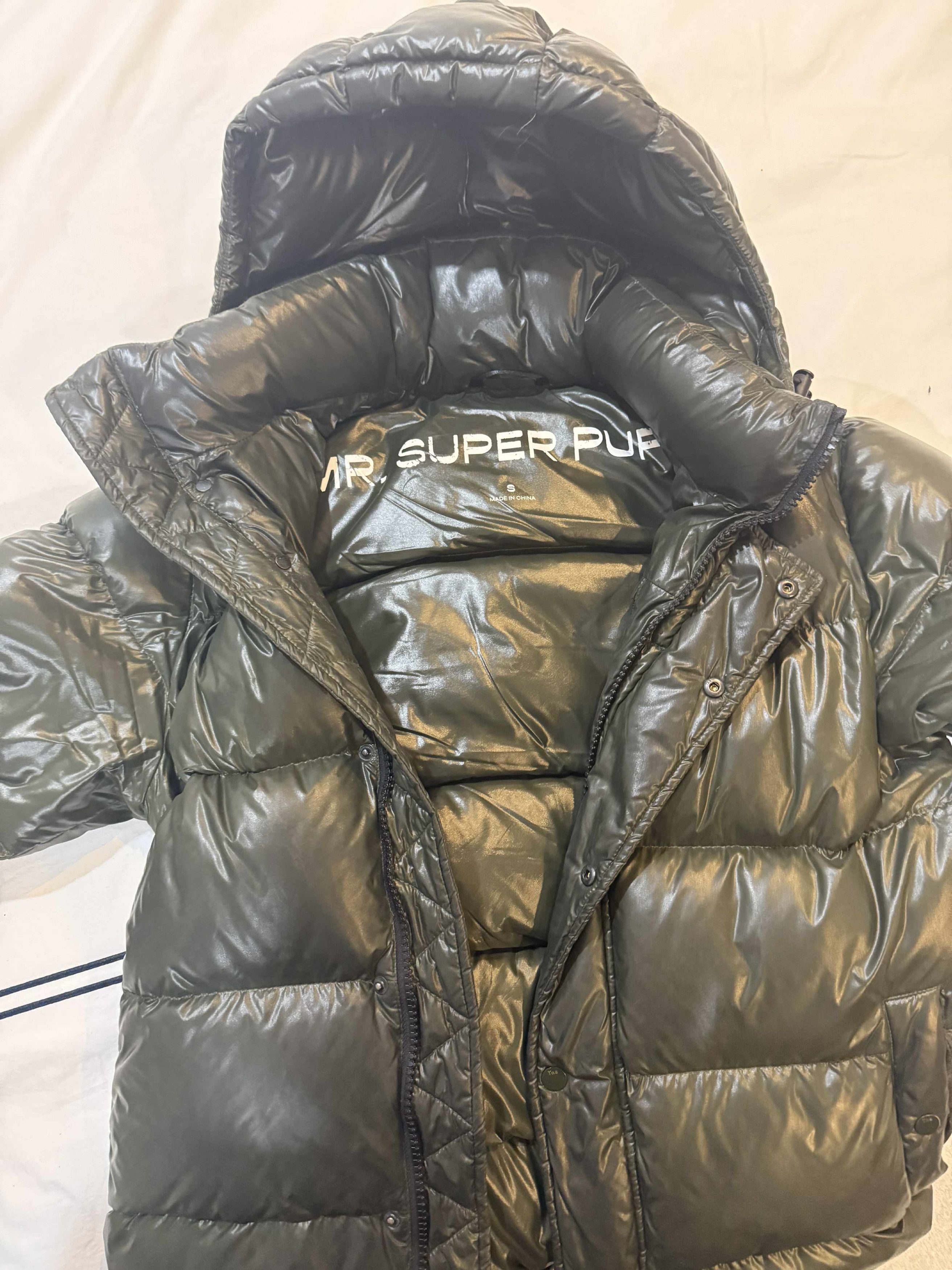 Aritzia Aritzia Shiny Forest Green Super Puff Jacket Size US S / EU 44-46 / 1 - 6 Thumbnail