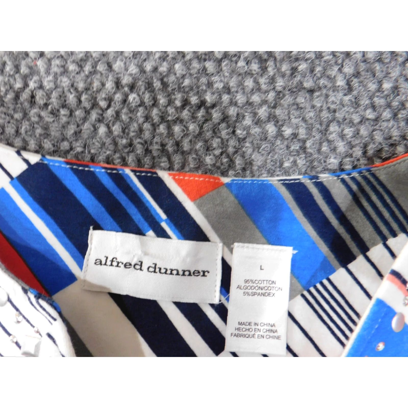 Vintage Alfred Dunner Geometric Blouse Shirt Womens L Blue Cotton Spandex Pullover Long Sleeve Round Neck Casual Stretch Regular Size L / US 10 / IT 46 - 6 Thumbnail