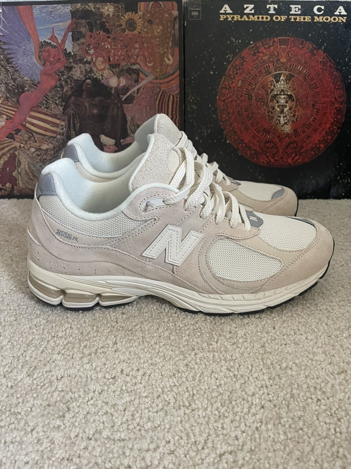 new balance 2002r green beige