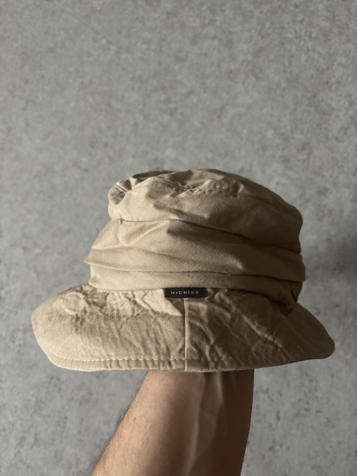 Japanese Brand × Michiko Koshino London × Vintage VTG MICHIKO KOSHINO LONDON BUCKET HAT Size ONE SIZE - 1 Thumbnail