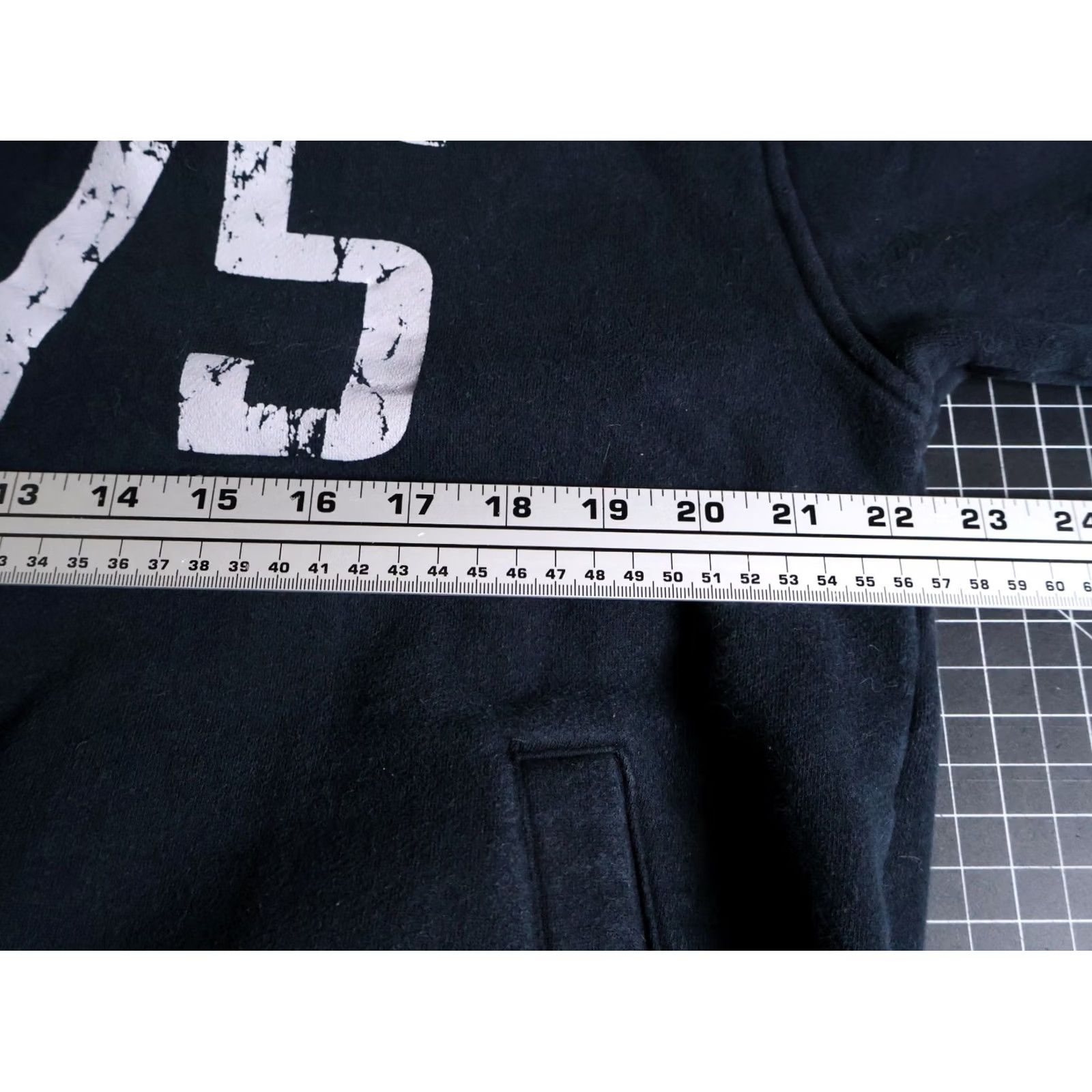 Avirex VINTAGE Avirex Hoodie Men's Large Black Zip Up Sweatshirt 1975 Graphic VTG Y2K Boxy Size US L / EU 52-54 / 3 - 5 Thumbnail