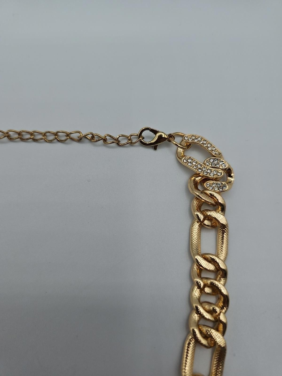 The Unbranded Brand Textured chain necklace with clear rhinestone inlay pave 16" Size ONE SIZE - 7 Thumbnail