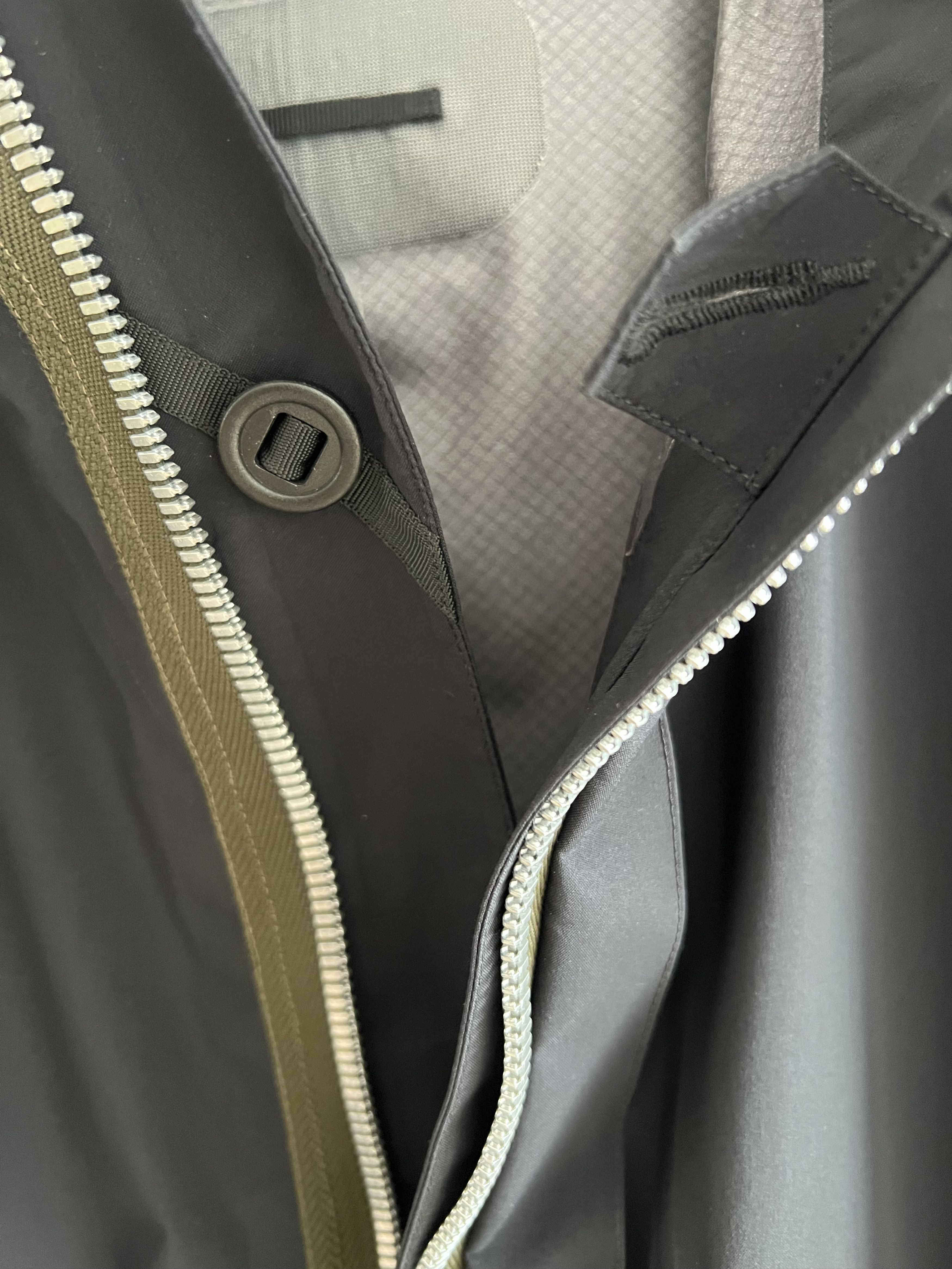 Acronym J61-GT Size US S / EU 44-46 / 1 - 6 Thumbnail