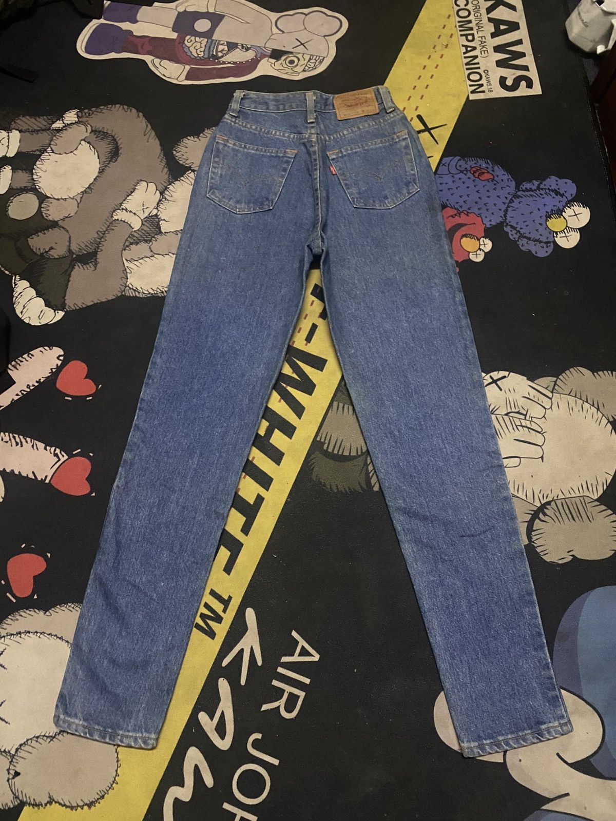 Levi's Vintage Clothing Vintage 2000s Levis For Kids Made In Japan Jeans Size US 26 / EU 42 - 3 Thumbnail