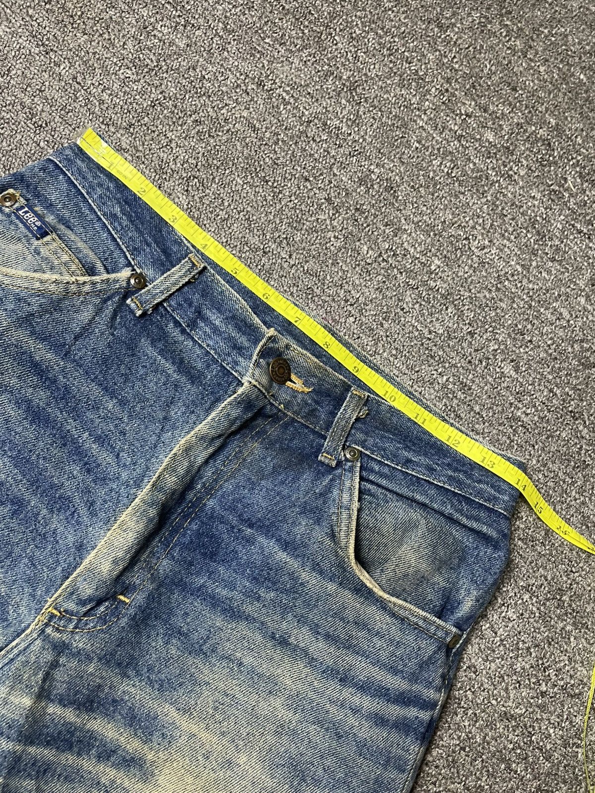 Lee × Vintage Vintage LEE Distressed Denim Ripped Jeans (92) Size US 28 / EU 44 - 6 Thumbnail