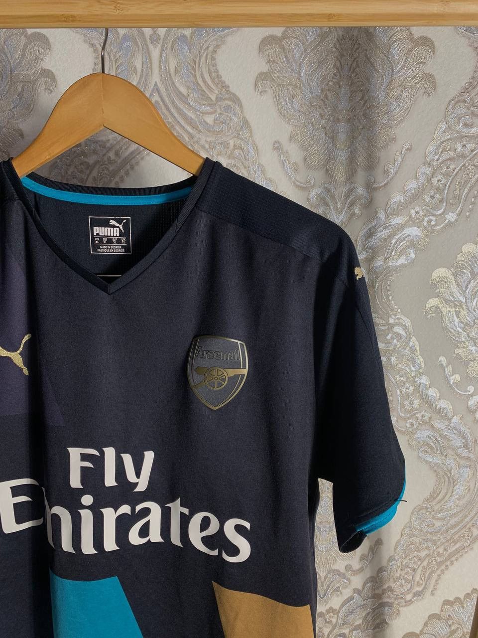 Puma VINTAGE PUMA FC ARSENAL LONDON ENGLAND SOCCER JERSEY RETRO Size US XL / EU 56 / 4 - 2 Thumbnail