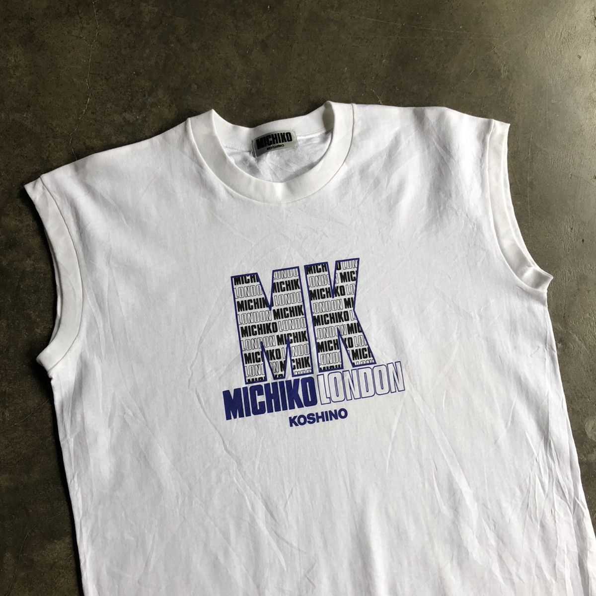 Michiko Koshino London MICHIKO LONDON Spell Out Big Logo Tank Top 🍒 Size US L / EU 52-54 / 3 - 2 Thumbnail