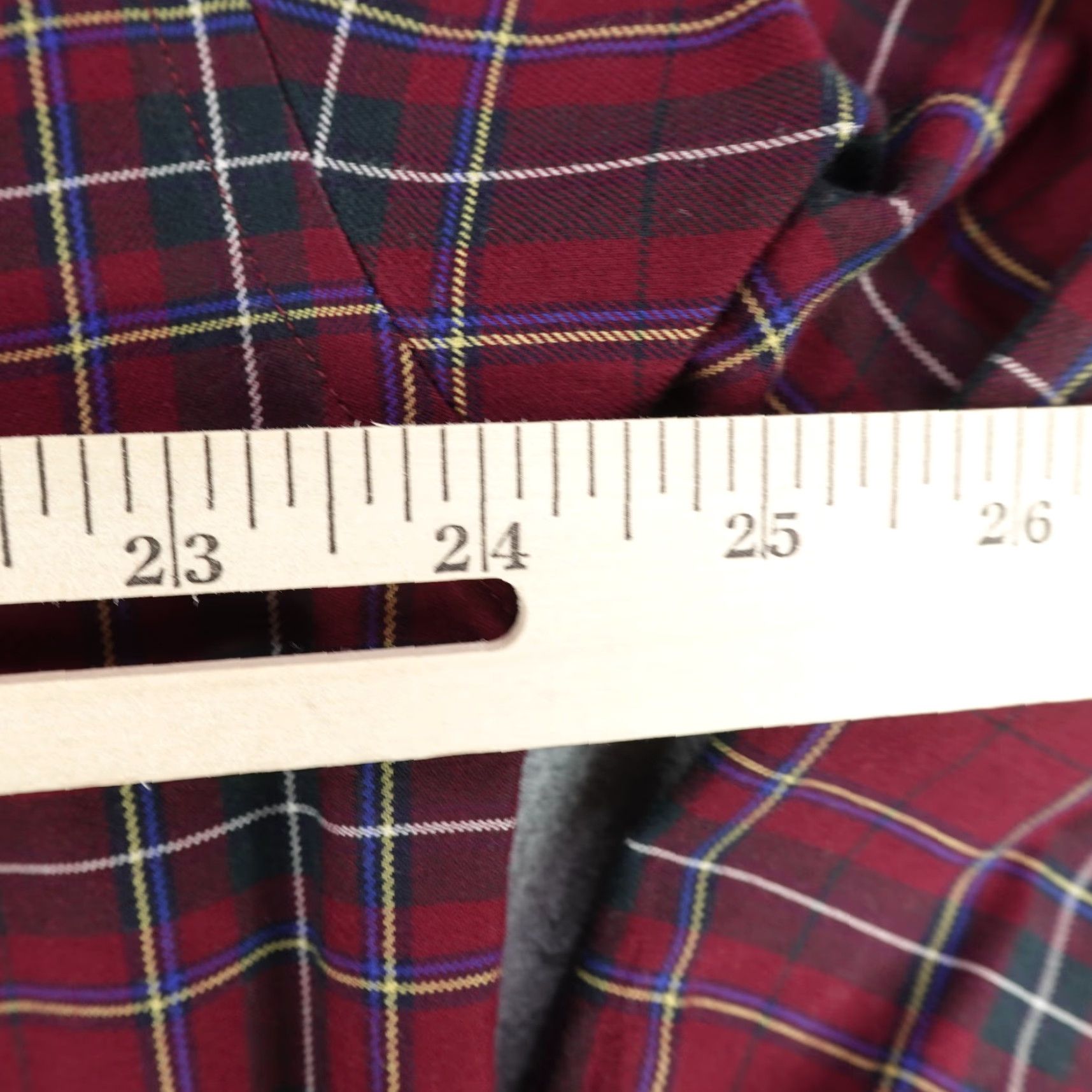 Brooks Brothers VINTAGE Brooks Brothers Shirt Mens M Red Green Tartan Plaid Non Iron 346 Button-Up Cotton Regular Collar-Down Pockets long Sleeve Size US M / EU 48-50 / 2 - 6 Thumbnail
