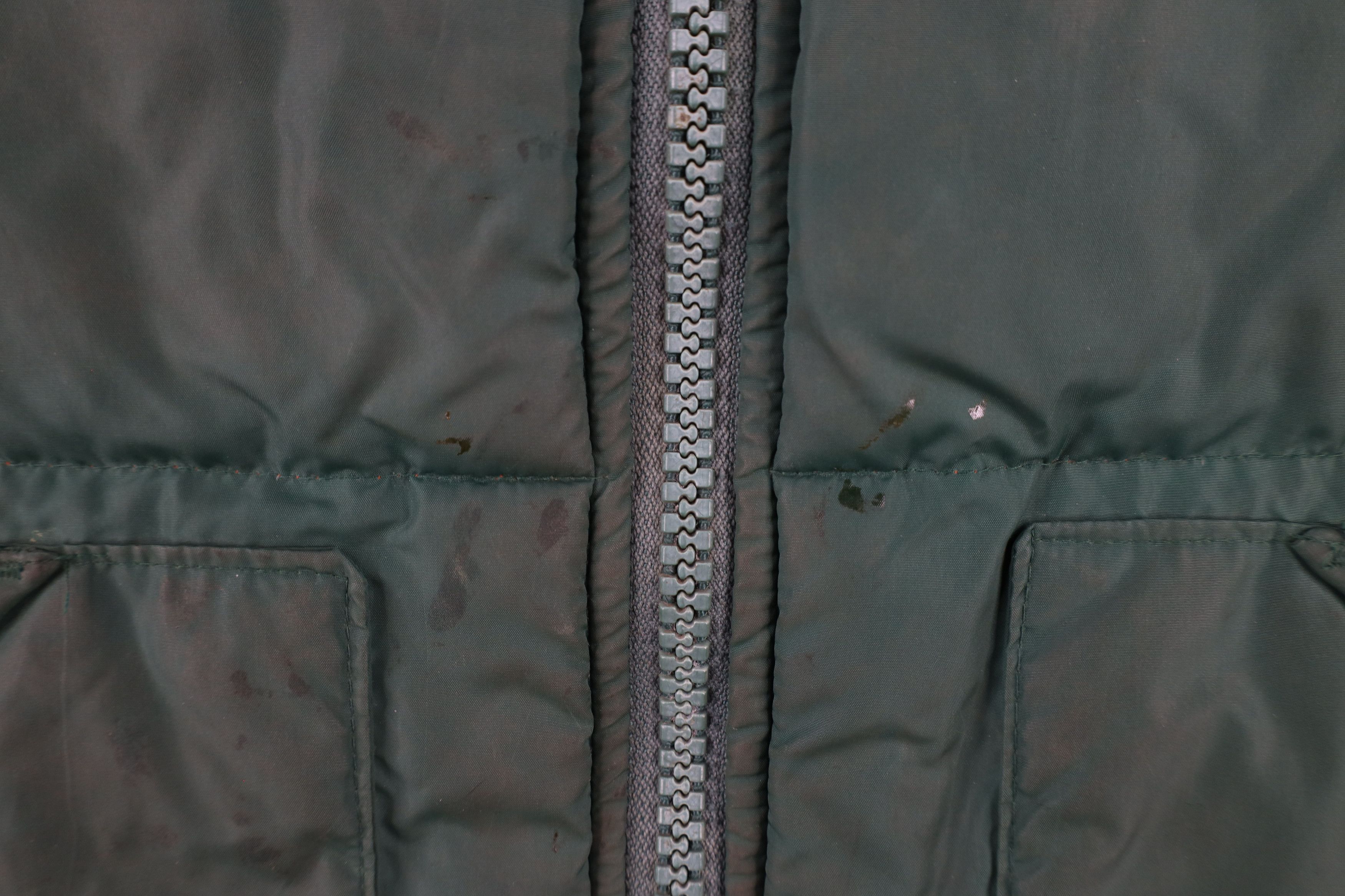 Vintage Vintage 70s Streetwear Reversible Down Puffer Vest Jacket Size US M / EU 48-50 / 2 - 6 Thumbnail
