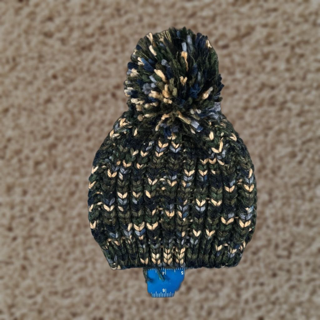Vintage Lane Bryant Beanie Toque Womens One Size Green Knit Metallic Blend Sparkly Pom Hat Beanie Mens? Size ONE SIZE - 1 Thumbnail