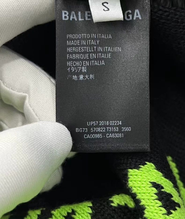 Balenciaga Balenciaga Black and Green Bullet Screen Logo Sweater-2506 Size US S / EU 44-46 / 1 - 4 Thumbnail