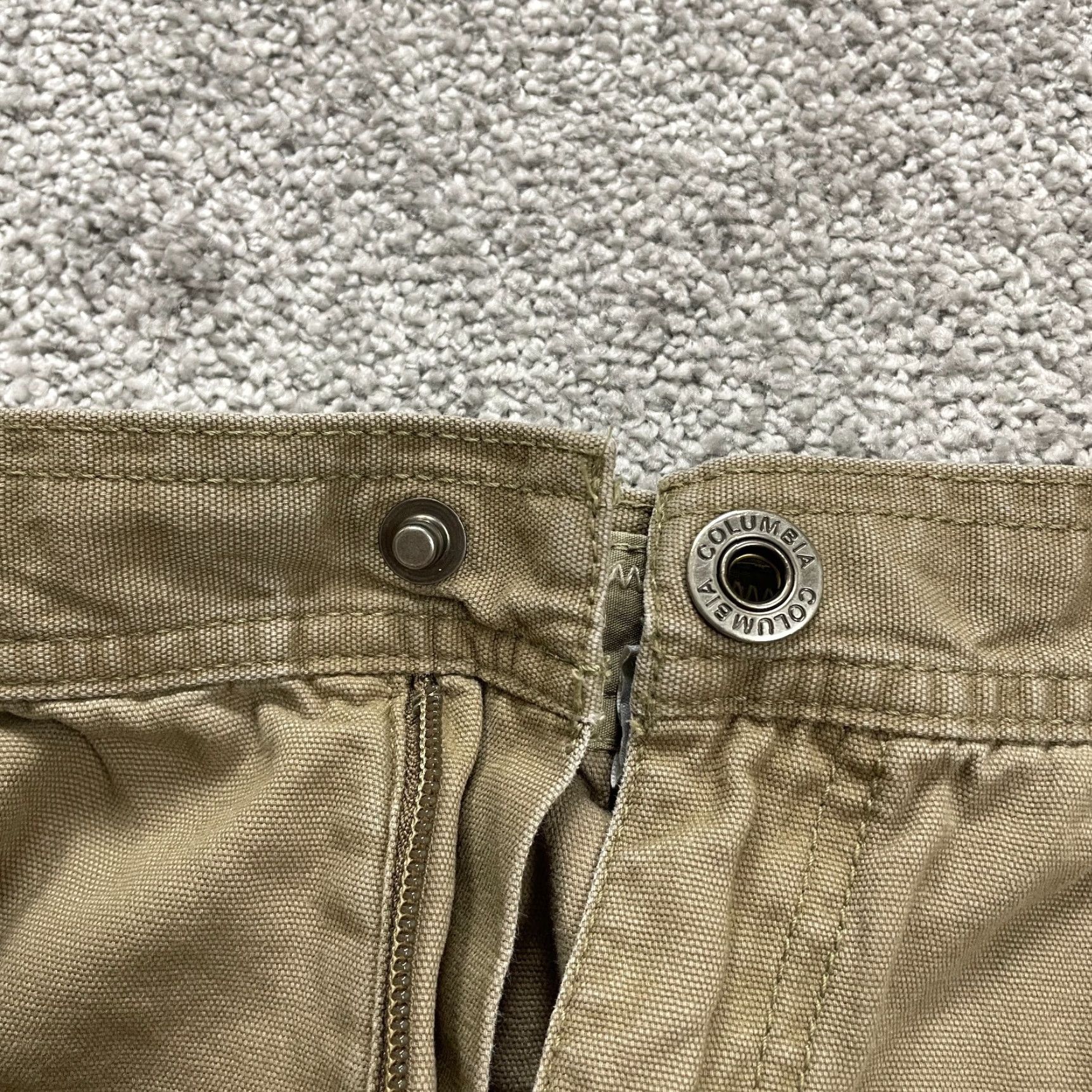 Vintage Columbia Omni Shield Mens Shorts 32x11 Brown Canvas Flat Front Snap Casual Chino Outdoor Sports Size US 32 / EU 48 - 3 Thumbnail