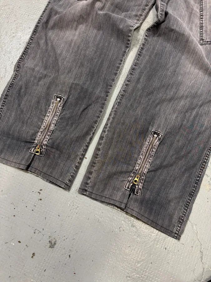 Armani 2010s Armani Grey Faded Oversized Cargo Pants Size US 34 / EU 50 - 6 Thumbnail