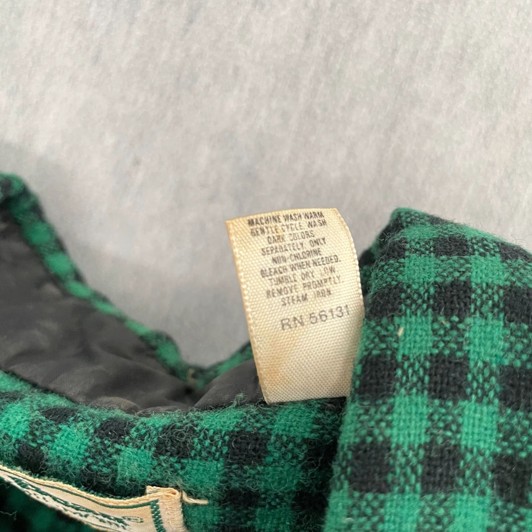 Vintage VINTAGE L.L. Bean Flannel Shirt Adult XL Green Plaid Wool Blend 70s 80s Lumberjack Button-Up Long Sleeve Men's Shirt Size US XL / EU 56 / 4 - 6 Thumbnail