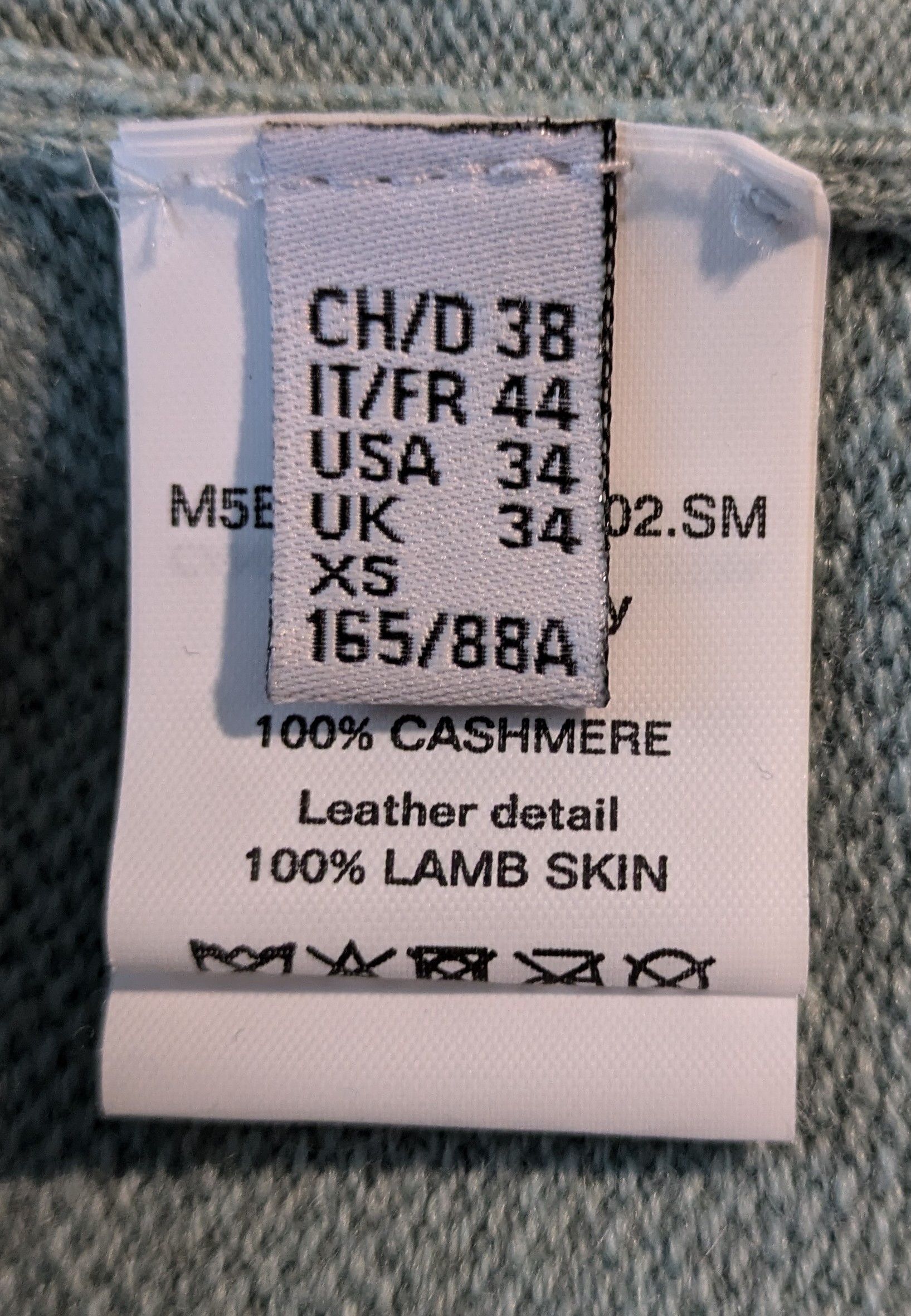 Bally St. Moritz Cashmere Knit Hoodie Size US XS / EU 42 / 0 - 6 Thumbnail