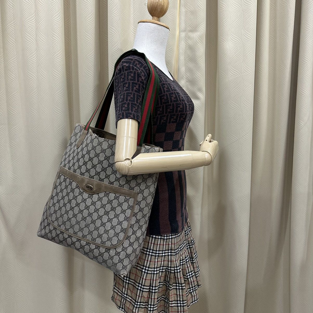 Gucci VINTAGE GUCCI GG MONOGRAM SHERRY LINE TOTE BAG 34 Size ONE SIZE - 1 Thumbnail