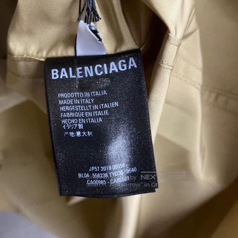 Balenciaga Balenciaga Khaki Logo Print Windbreaker Jacket. Size US L / EU 52-54 / 3 - 2 Thumbnail