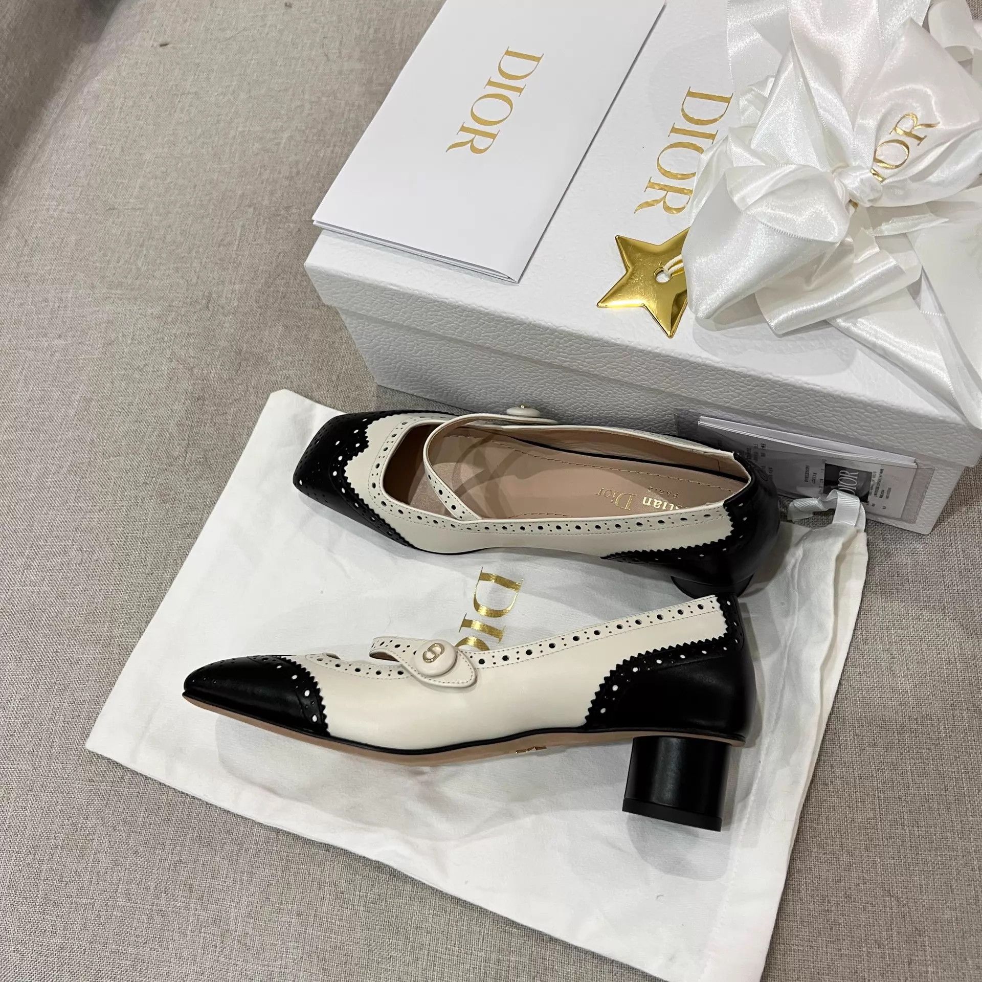 Dior Dior Panda Colorblock CD Logo Mary Jane 36.5 Size US 6 / IT 36 - 1 Thumbnail