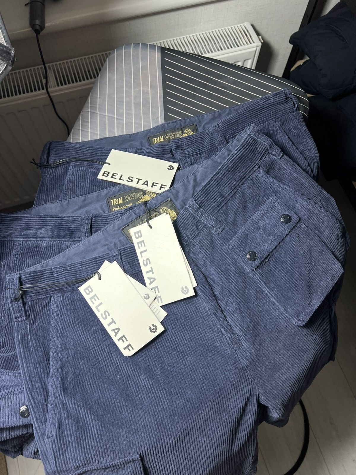 Belstaff NWT Belstaff Trailmaster Cargo Pants Military Corduroy Navy Size US 33 - 17 Thumbnail