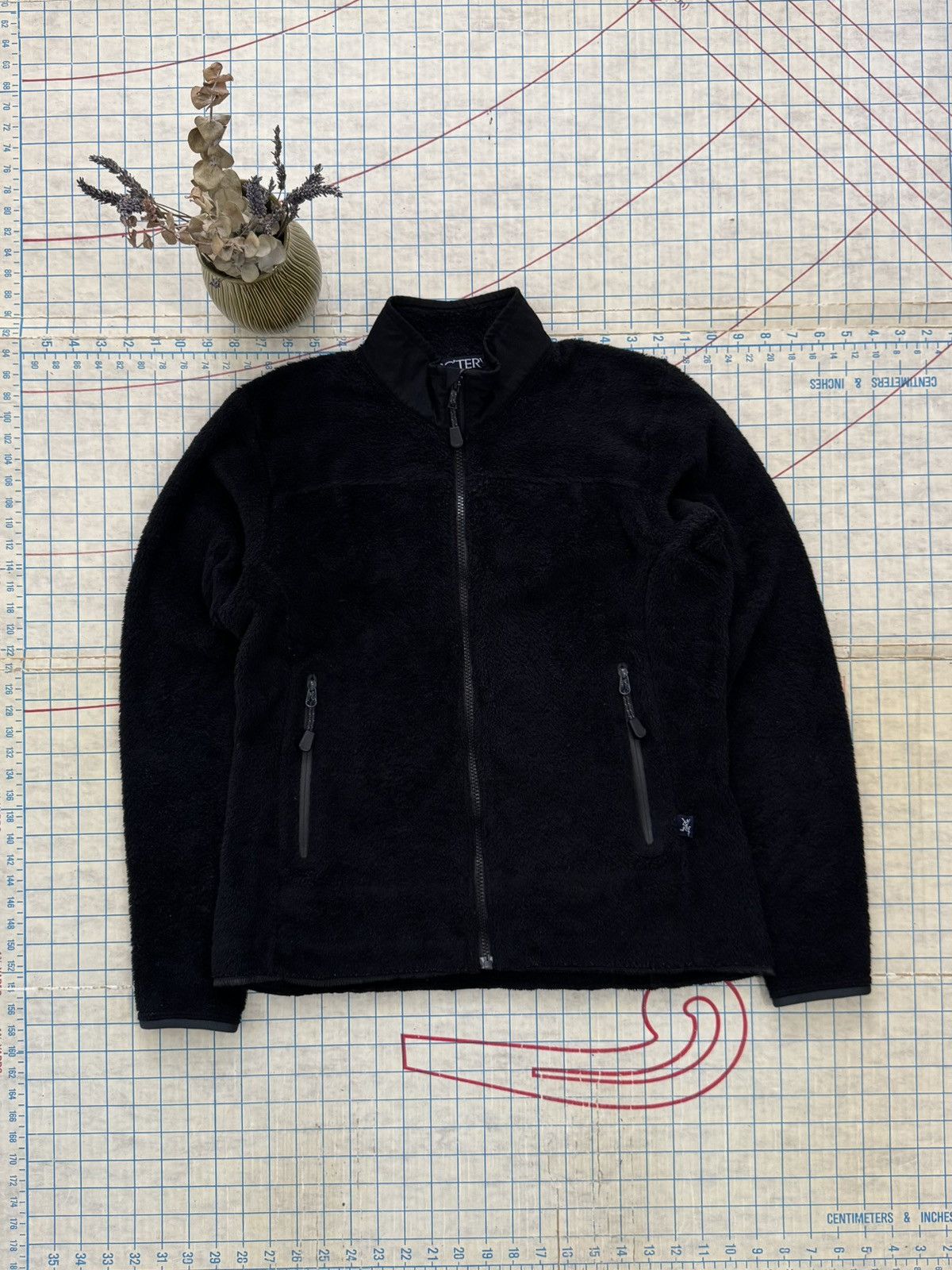 Arc'teryx Arc’teryx Full Zip Fleece Black Women’s Size Medium Size M / US 6-8 / IT 42-44 - 2 Thumbnail