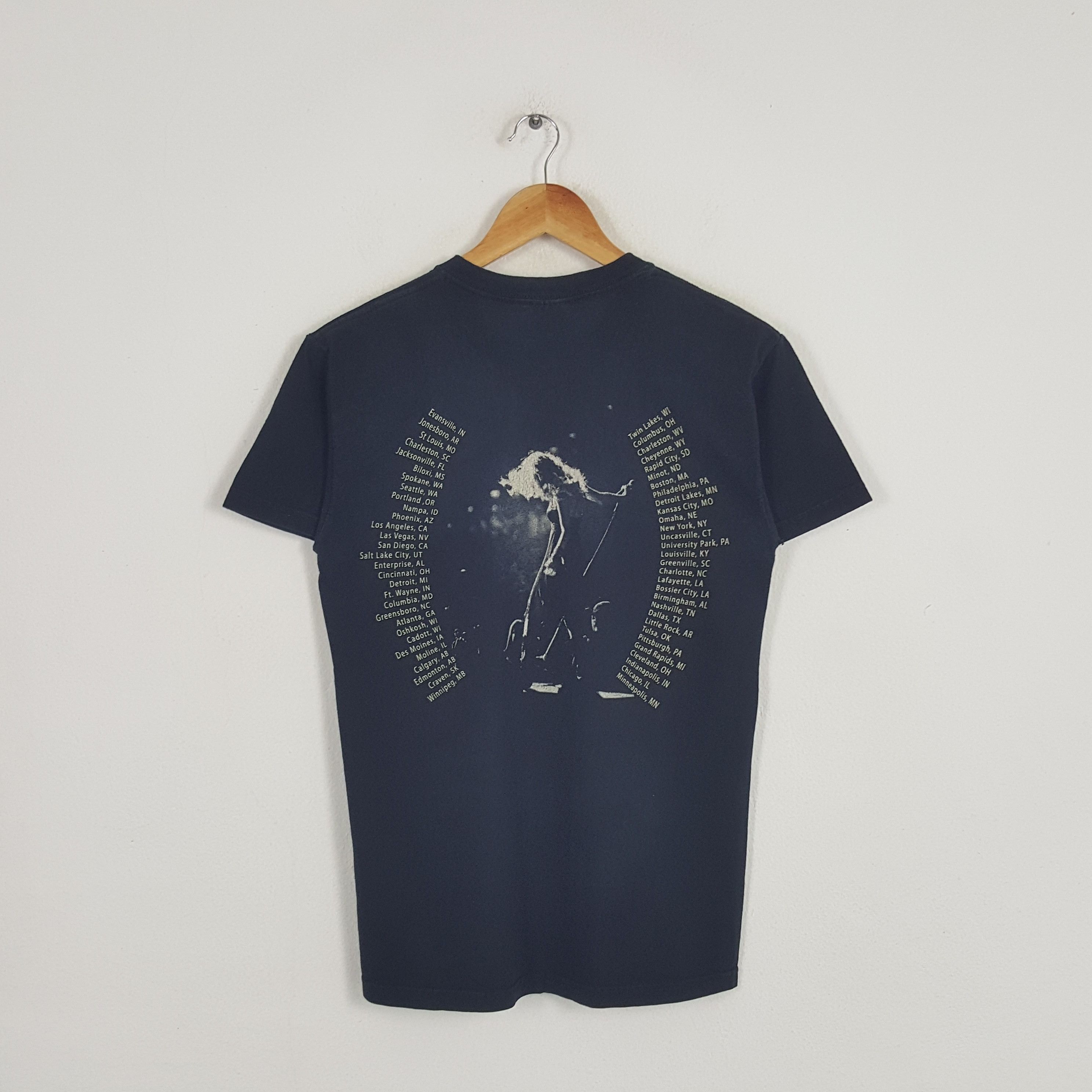 Band Tees × Vintage Vintage Taylor Swift American Singer Songwriter Tour Tshirt Size US XS / EU 42 / 0 - 3 Thumbnail