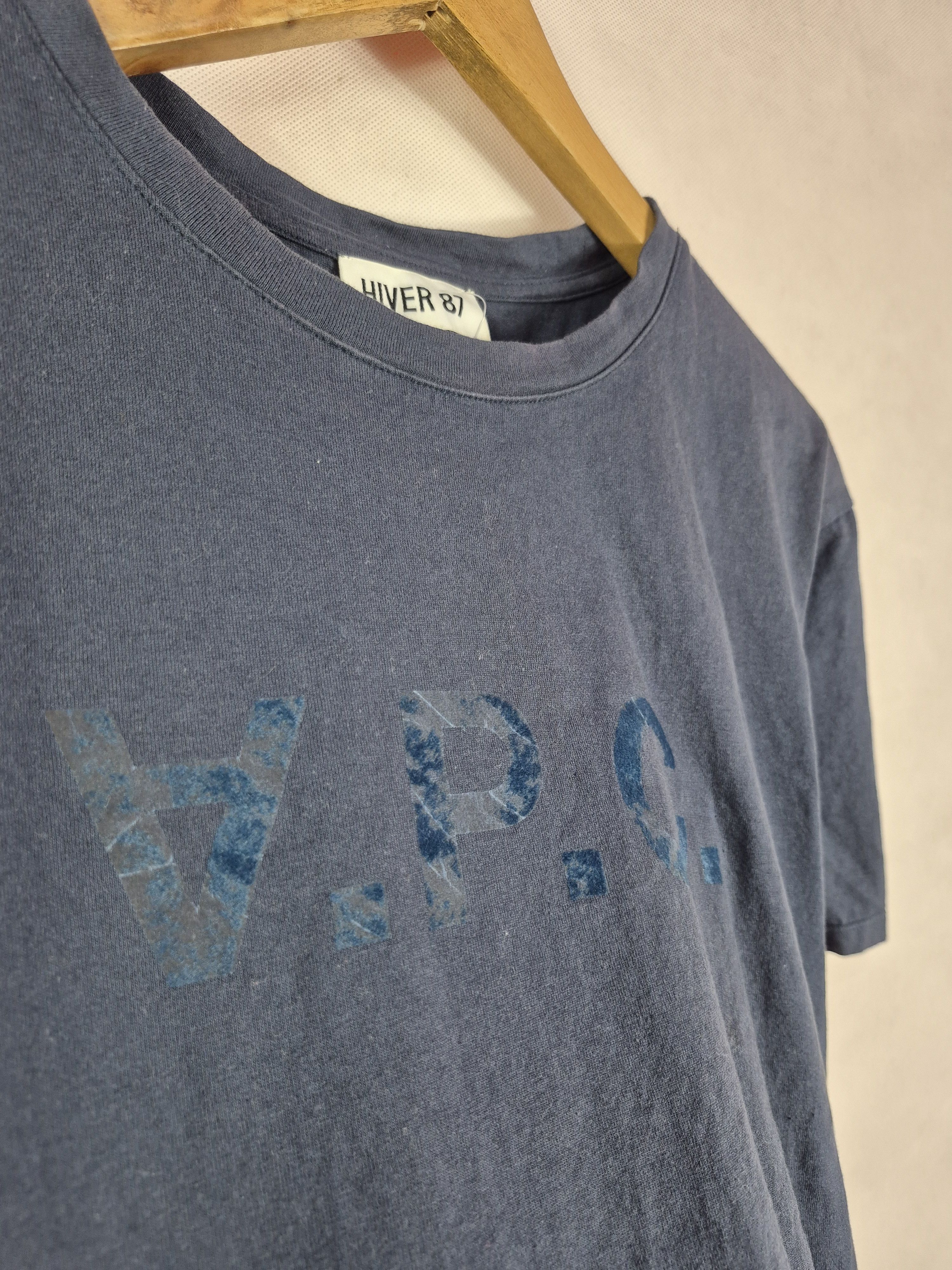 A.P.C. 🔥 APC Hiver 87 30th Anniversary Tee Velvet Spellout Size US L / EU 52-54 / 3 - 3 Thumbnail