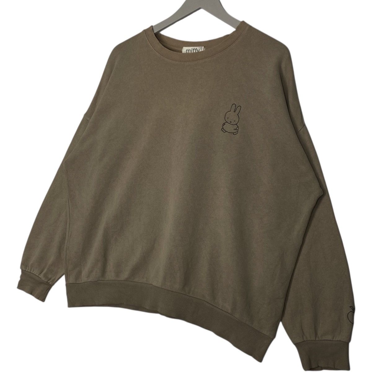Vintage Vintage Miffy A Young Rabbit Crewneck Sweatshirt Brown Sz L Size L / US 10 / IT 46 - 2 Thumbnail