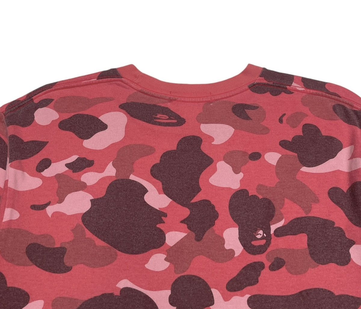 Bape Rare Design Vintage Bathing Ape Camouflage T-shirt 2000s Size US M / EU 48-50 / 2 - 4 Thumbnail