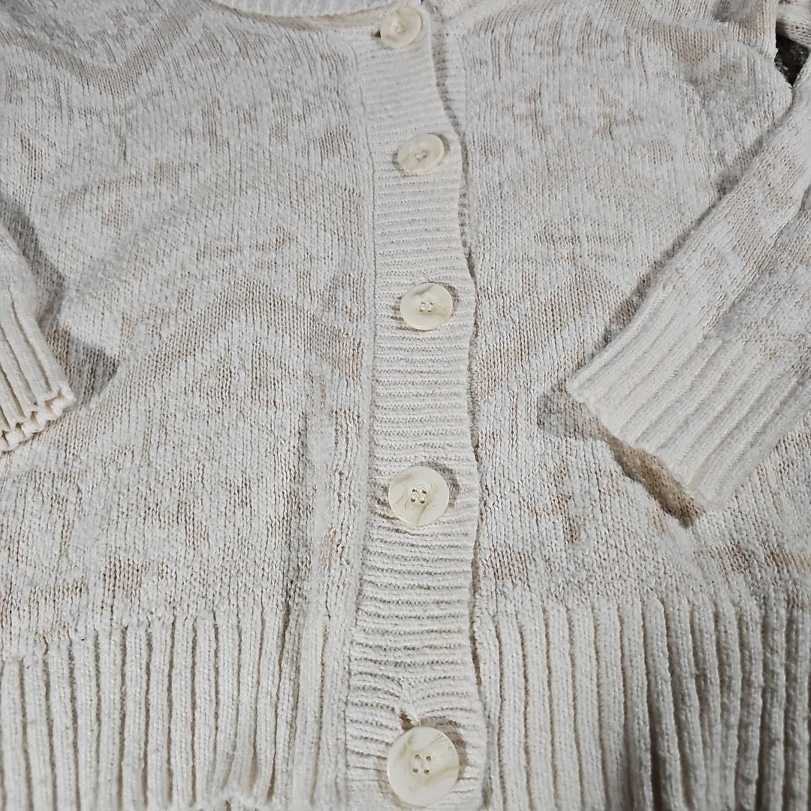 Other Maurices M Ivory Beige Cable Knit Cardigan Size M / US 6-8 / IT 42-44 - 2 Thumbnail