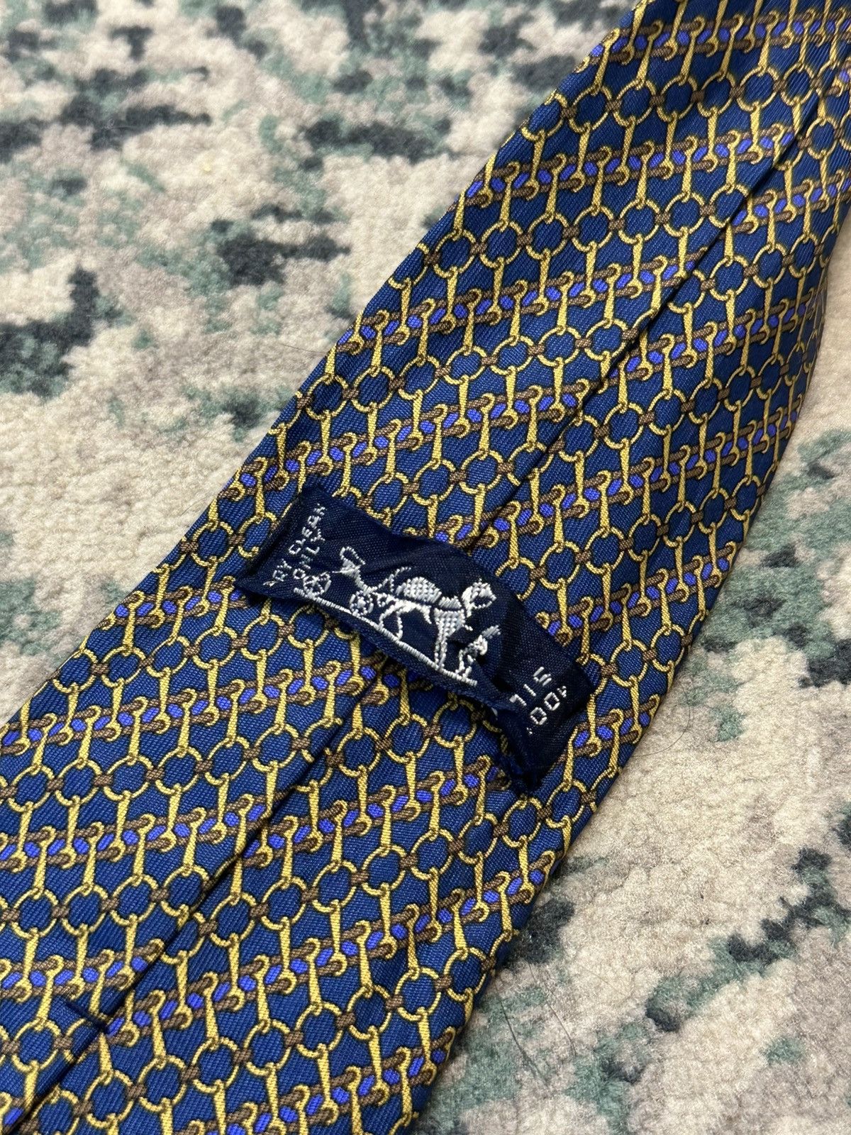 Hermes Hermes Paris Chain Pattern 100% Silk Tie (7200 UA) Size ONE SIZE - 9 Thumbnail
