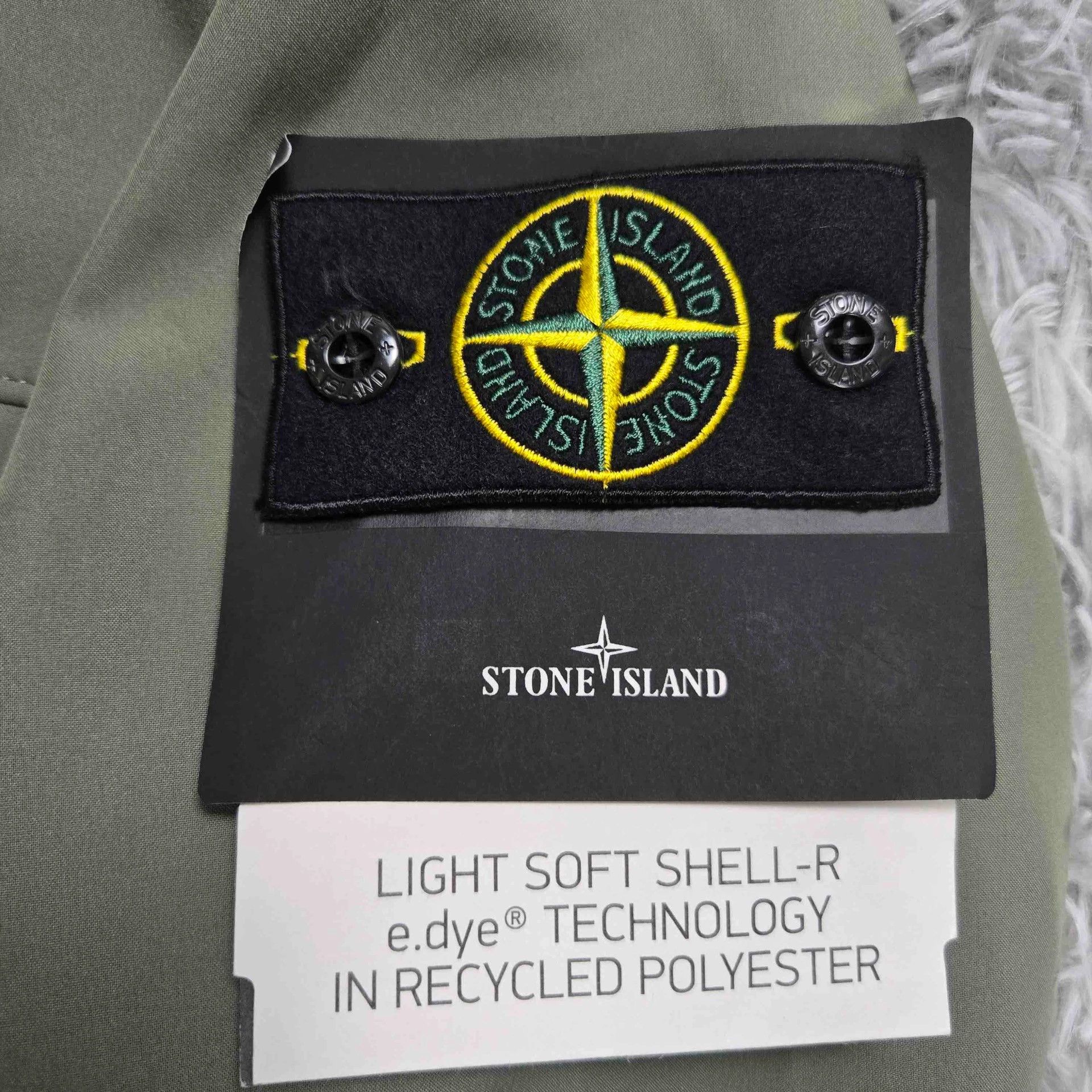 Stone Island stone island soft shell hooded jacket for men Size US M / EU 48-50 / 2 - 4 Thumbnail