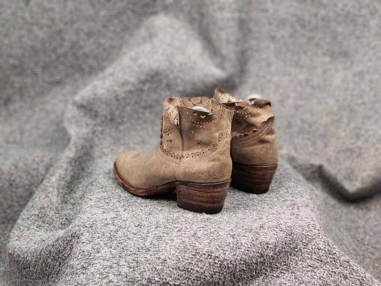 Sendra Sendra Spanish Leather Ankle Western Women Beige Boots Size US 6 / IT 36 - 6 Thumbnail