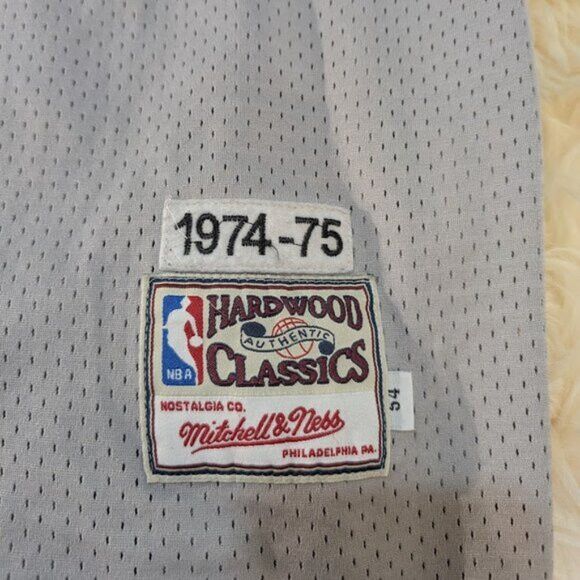Mitchell Ness San Antonio Spurs Gervin Sz 54 Jersey 1979-80