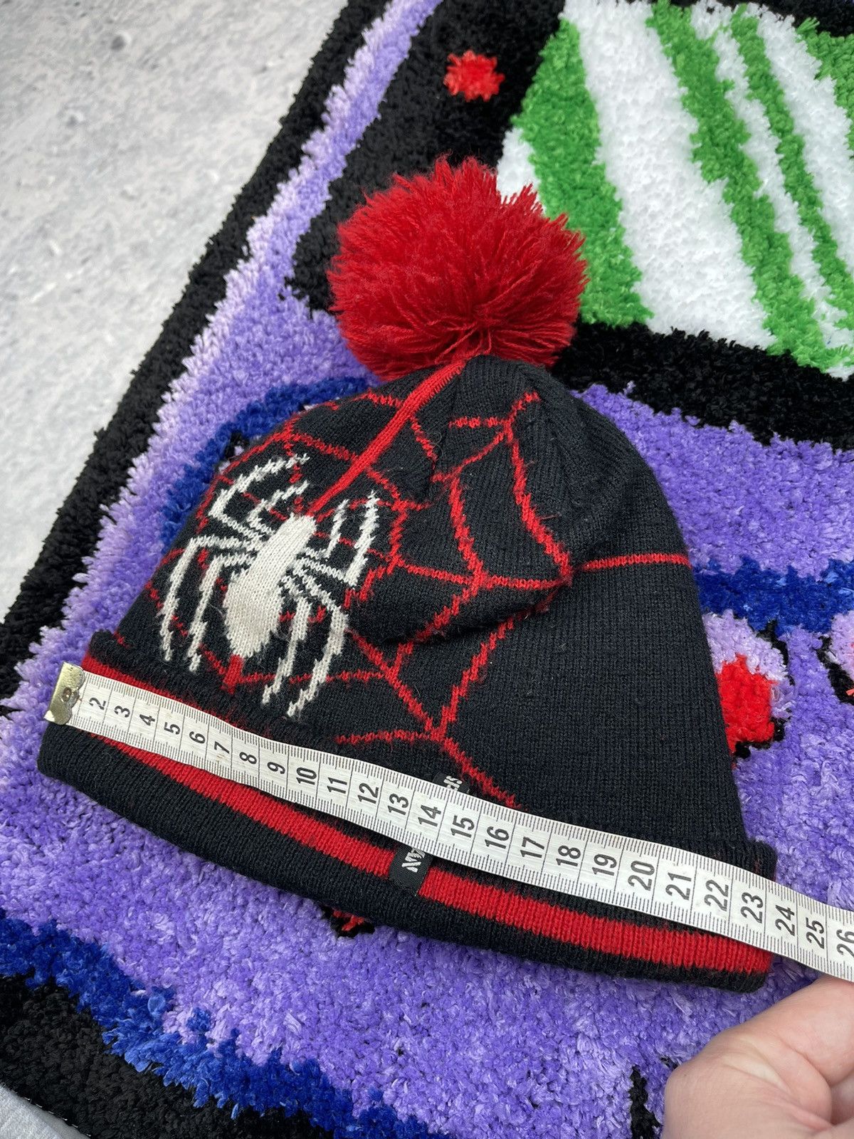 Marvel Comics 2 item HAT+SCARF Marvel Spider-man comics beanie Size ONE SIZE - 6 Thumbnail