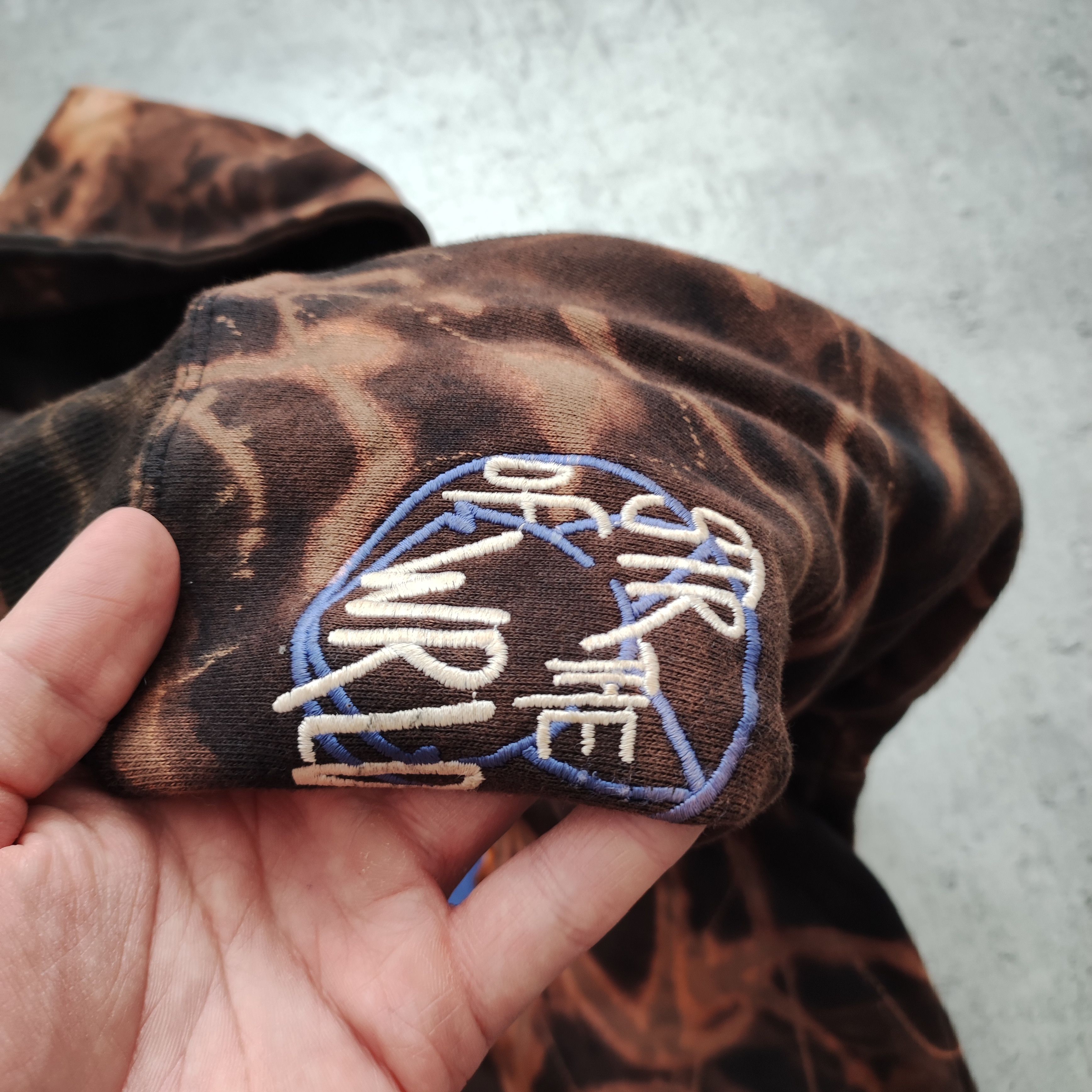 Japanese Brand Str of the Wrld Strofthewrld Tie Dye Big Logo Hoodie Size US M / EU 48-50 / 2 - 5 Thumbnail