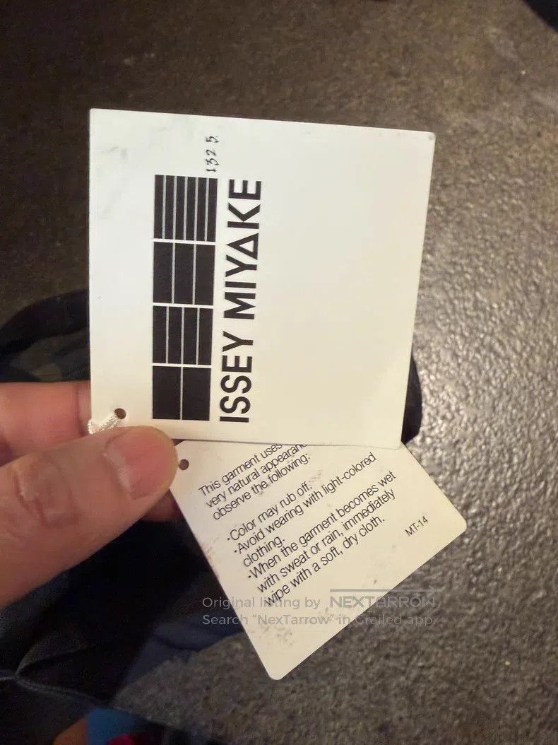 Issey Miyake Issey Miyake Black Pleated Bag Size ONE SIZE - 3 Thumbnail