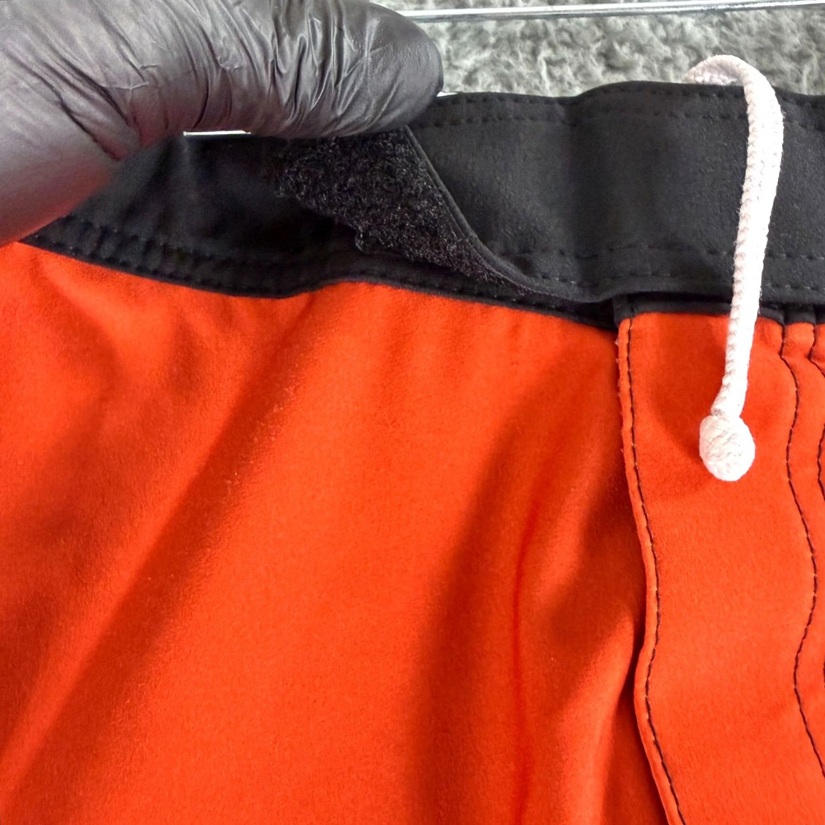 Vintage Rogue American Board Shorts Mens 30 Orange Graphic Print USA Made Size US 30 / EU 46 - 3 Thumbnail