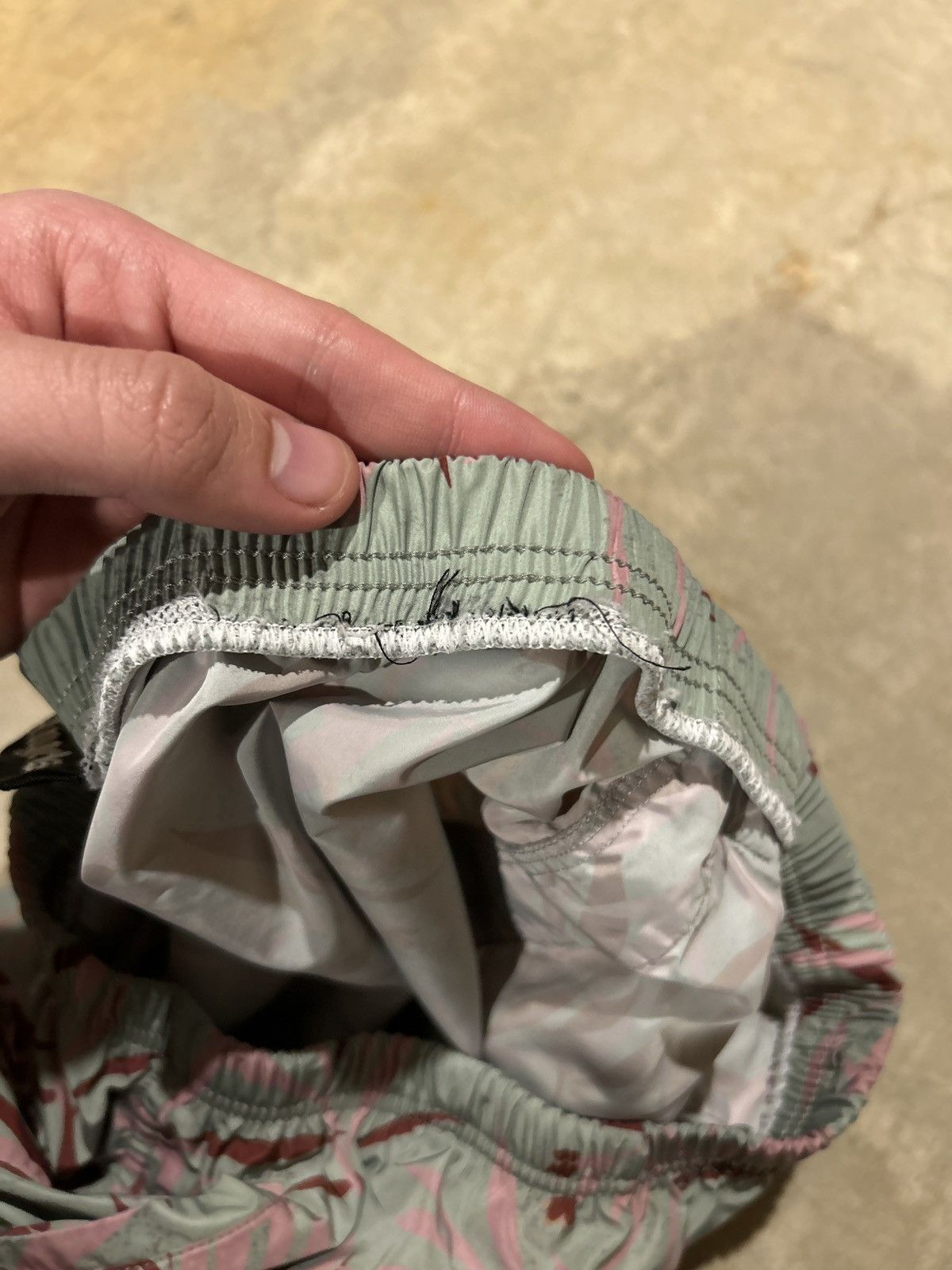 Designer × Palm Angels Palm Angels Lagoon Print Nylon Swim Shorts Size US 30 / EU 46 - 12 Thumbnail