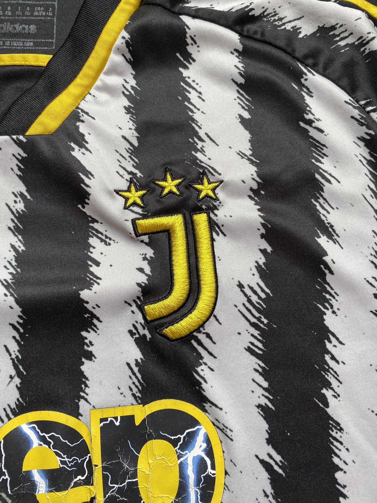 Adidas Adidas Juventus 23/24 Home Jersey Size 2XL Size US XXL / EU 58 / 5 - 5 Thumbnail