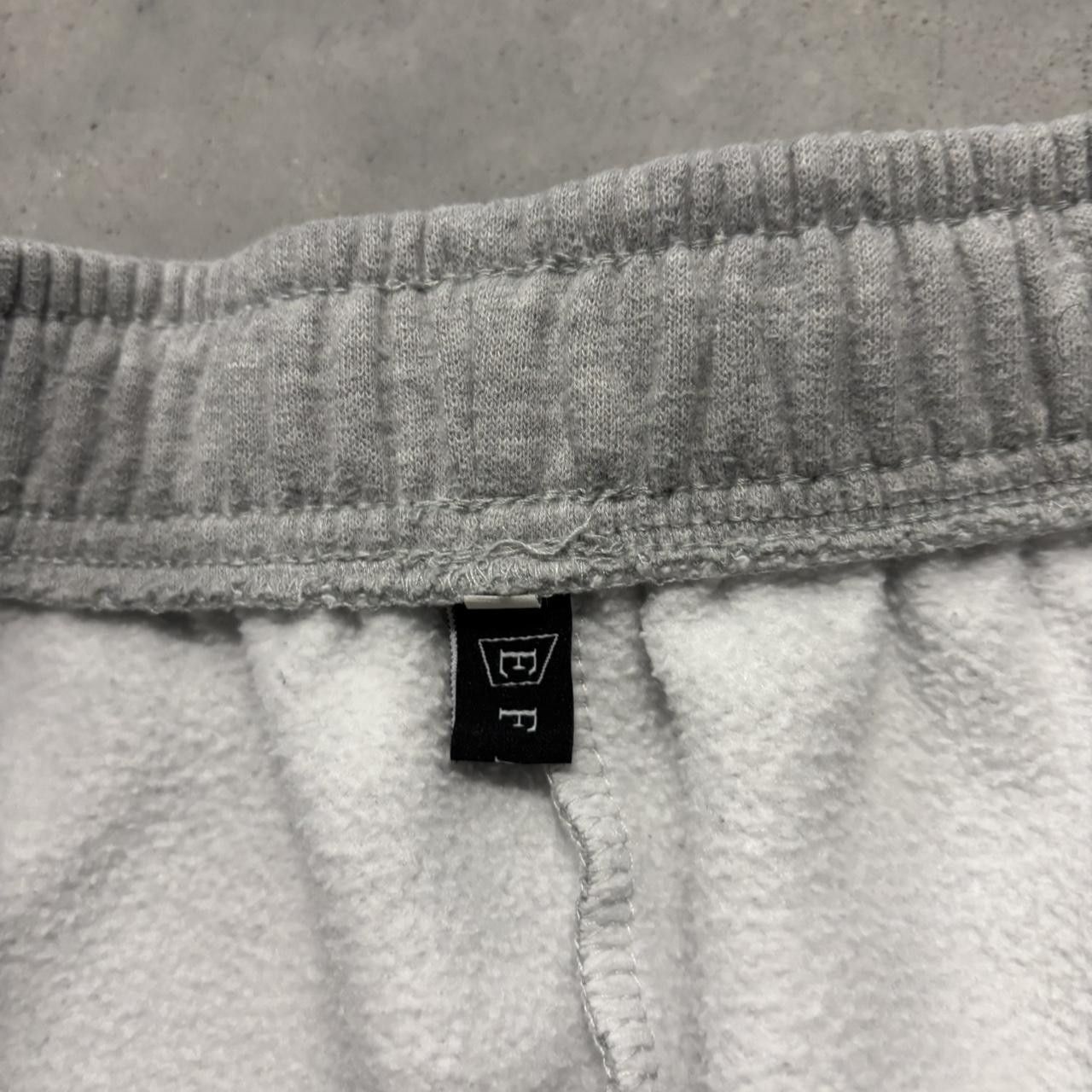 Japanese Brand × Vintage Crazy Vintage Y2K/2000s Light Grey Essential Heavyweight Sweatpants! Size US 30 / EU 46 - 6 Thumbnail