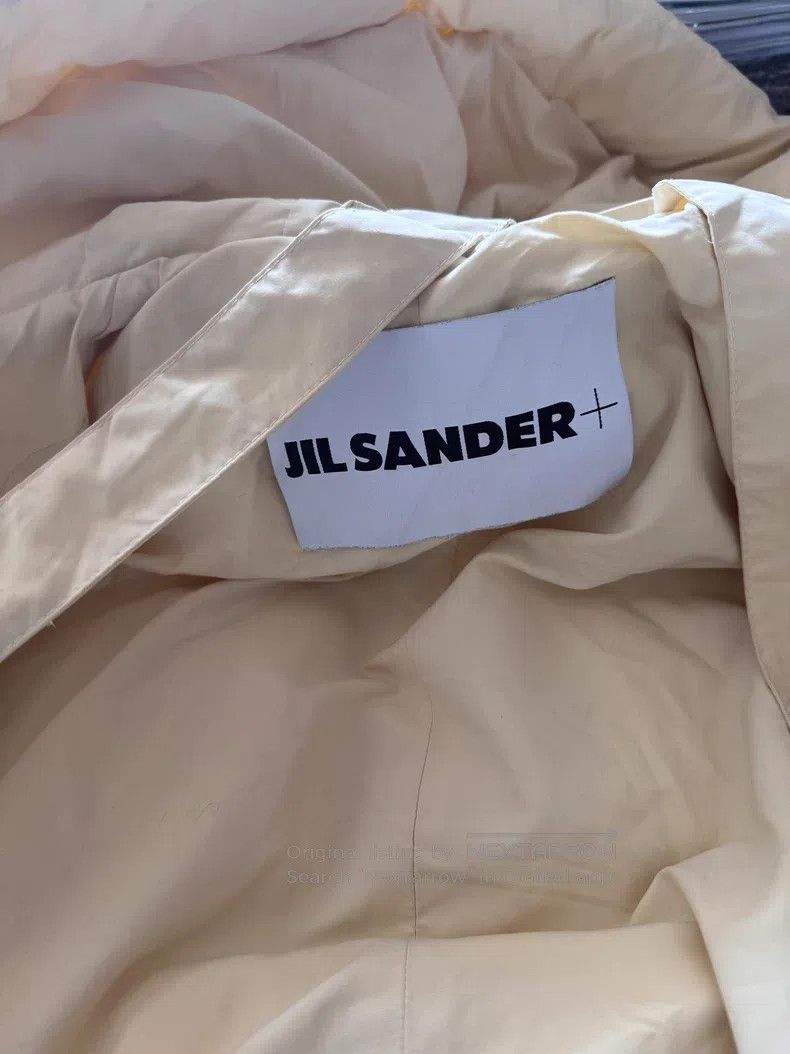 Jil Sander Jil Sander size 34 White Women's Down Jacket Size M / US 6-8 / IT 42-44 - 2 Thumbnail